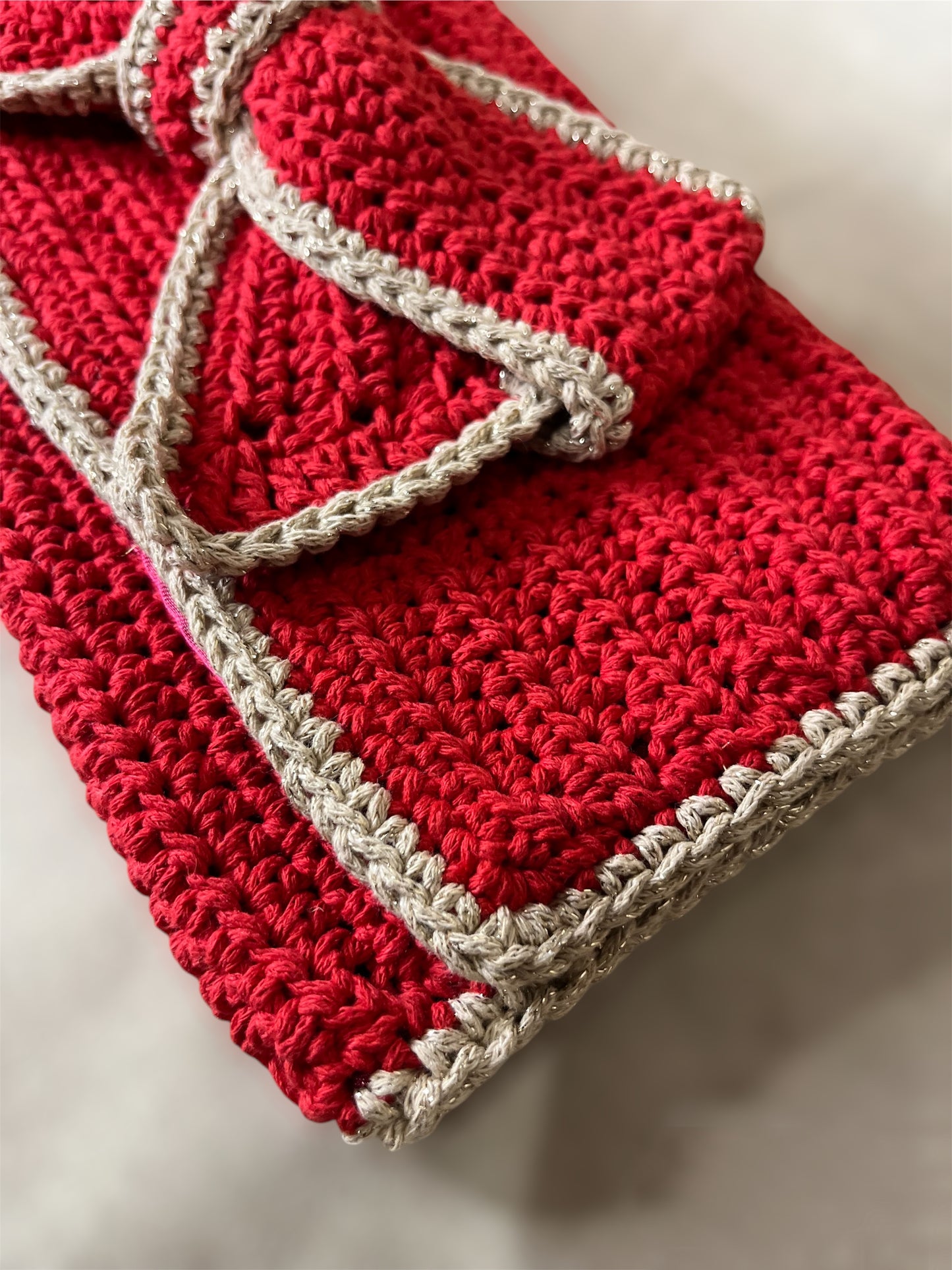 Borsa pochette “FIOCCO”