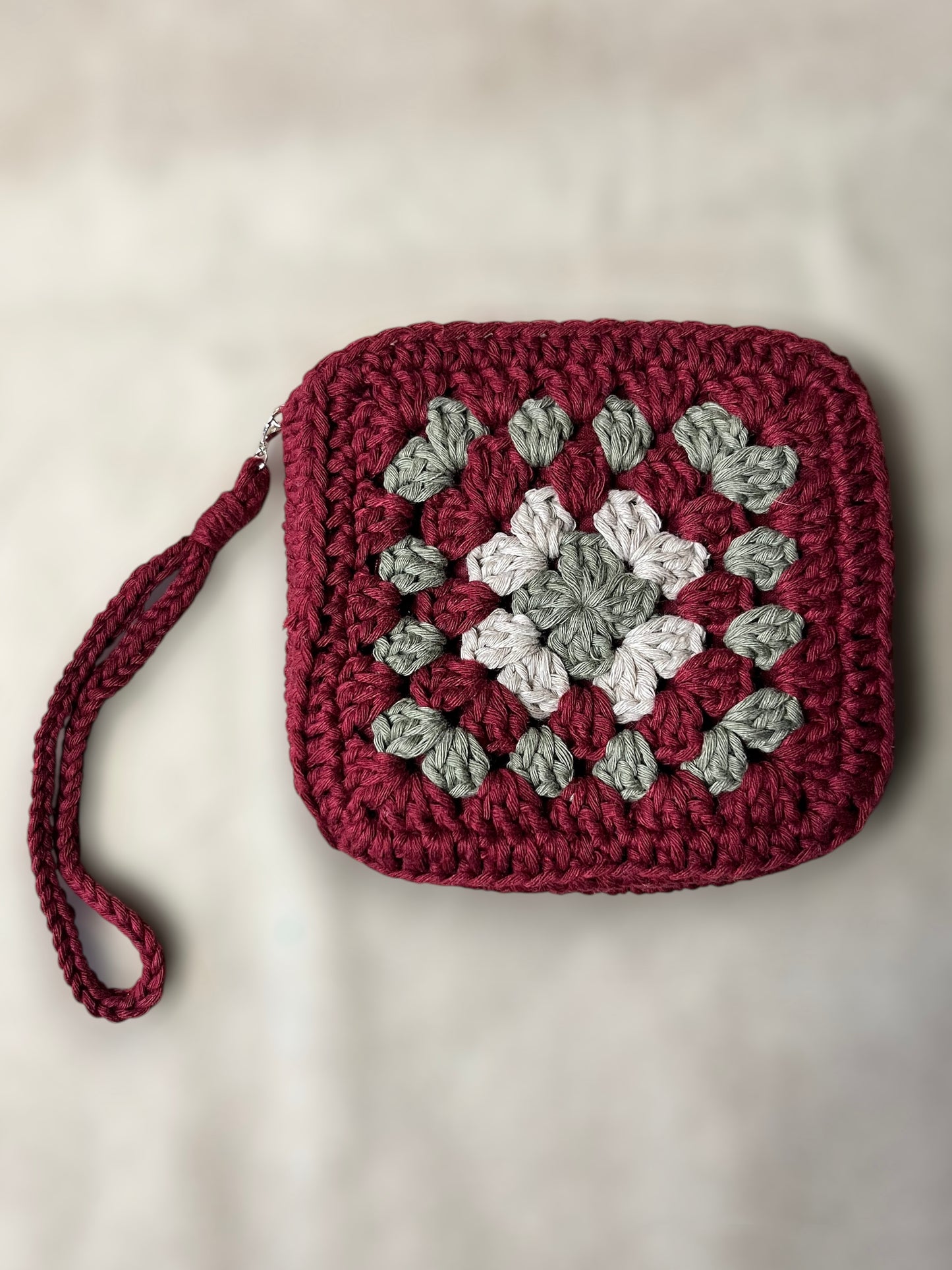 Custodia porta oggetti “GRANNY POCKET”